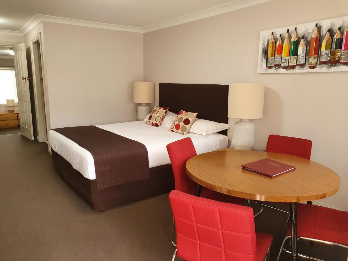 The Aston Motel Tamworth Exterior foto