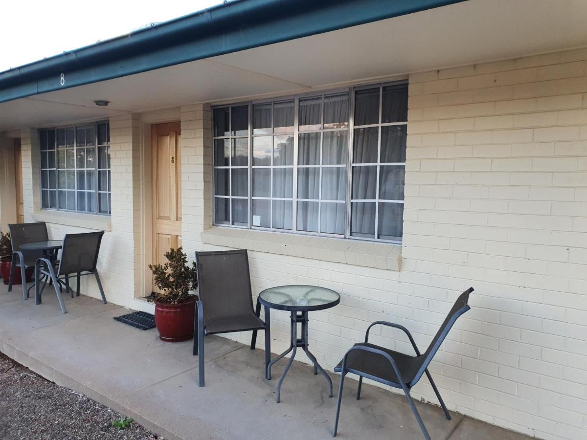 The Aston Motel Tamworth Exterior foto
